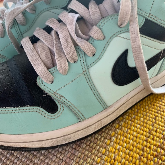 Air Jordan Mid female - Picture 2 of 7